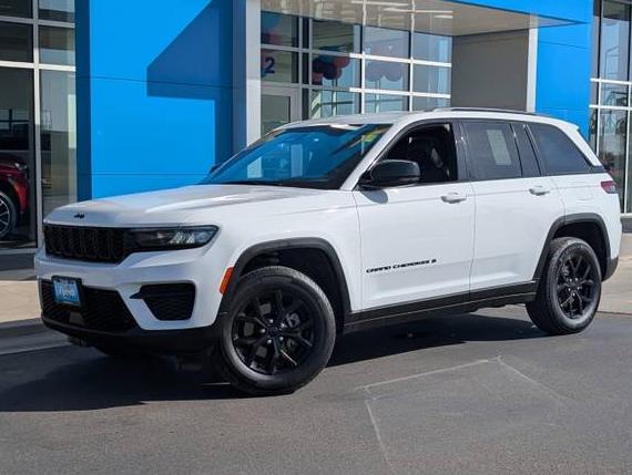 JEEP GRAND CHEROKEE 2024 1C4RJHAG2RC108873 image